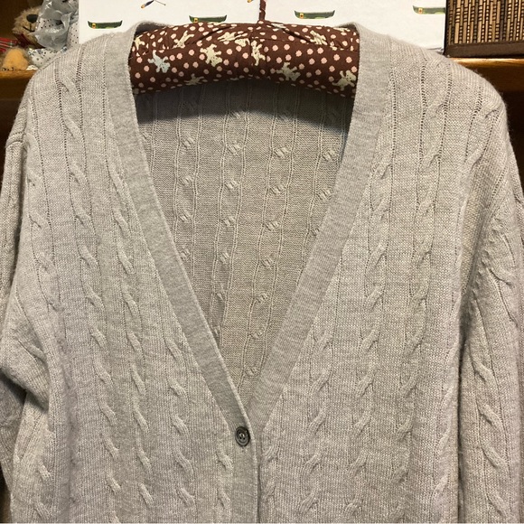 Japanese brand “Another Edition” light gray cardigan - Picture 2 of 7